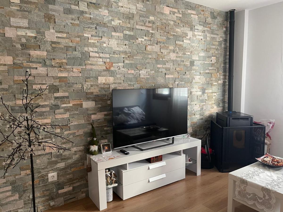 Apartameto Verena Deluxe 瓜尔迪奥拉-德贝尔加 外观 照片
